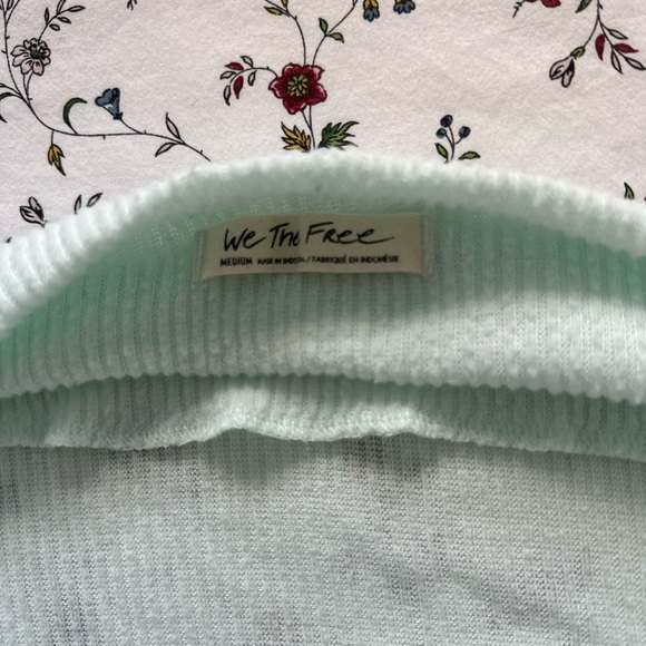 Free People Oversized Off the Shoulder Sweater - Picture 2 of 4